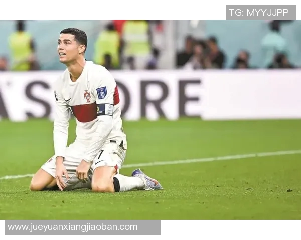 克罗斯的足球之路:从天才少年到世界顶级中场的辉煌历程与成就 克罗斯的足球之路:从天才少年到世界顶级中场的辉煌历程与成就