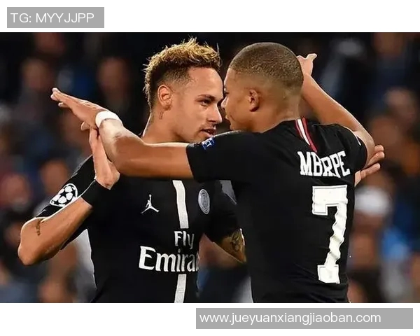 巴黎圣日耳曼主场迎战奈梅斯期待精彩对决与新战术碰撞
