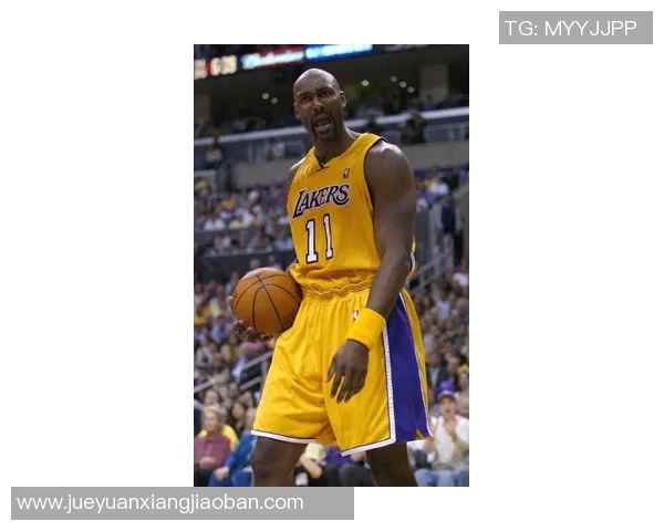 2005年NBA季后赛经典对决火箭与小牛精彩录像回顾与分析 2005年NBA季后赛经典对决火箭与小牛精彩录像回顾与分析